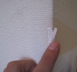 【河井建築で建てた住まい手さん向け】自分で出来るクロス補修 めくれ・コーキング 編 アイキャッチ画像